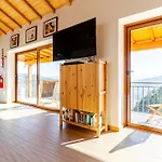 Casa Do Sol Com Piscina And Sauna Para 6 Pessoas * Celorico De Basto