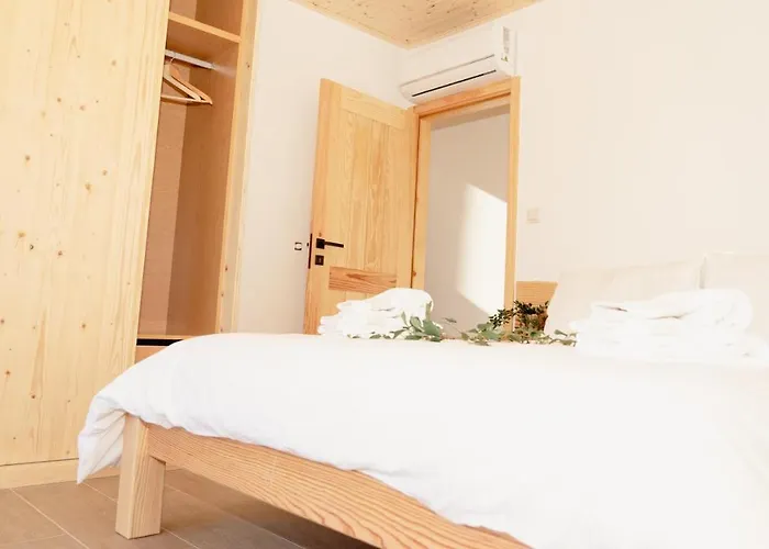 Casa Do Sol , * Castelbuono