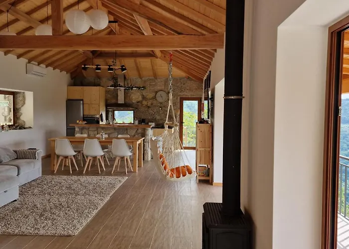 Casa Do Sol , * Castelbuono