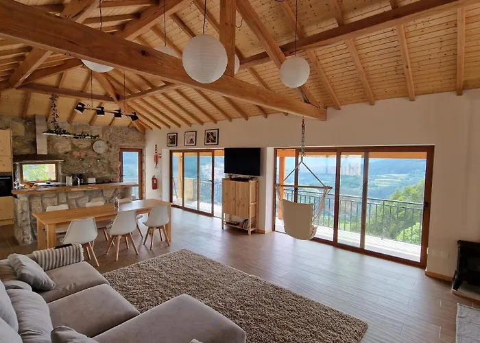 Casa Do Sol , * Castelbuono